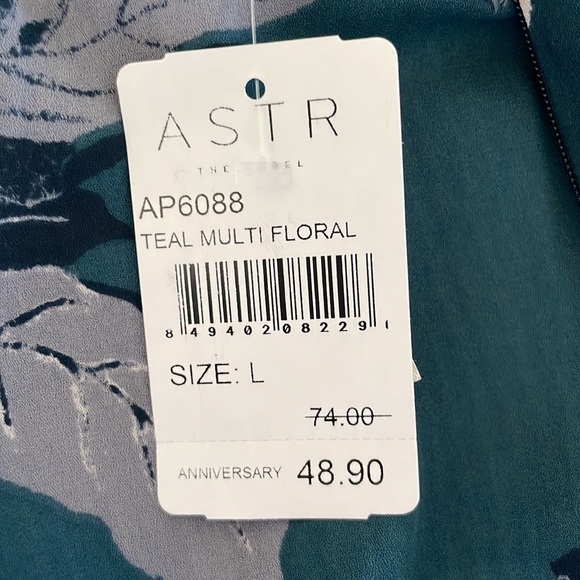 ASTR The Label - Teal Multi Floral Romper - Picture 10 of 10